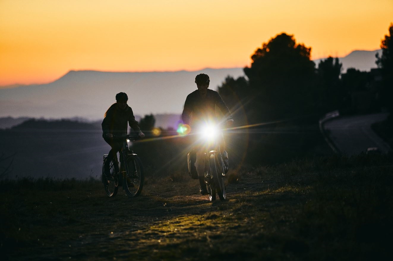 Stay visible, stay safe – Bright bike lights are a must for winter cycling, ensuring you're seen in low-light conditions and foggy weather